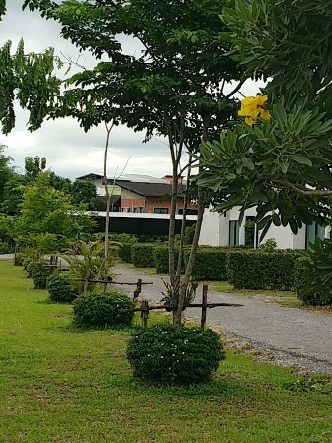 Kiattikun House Hotel Chiang Rai Buitenkant foto